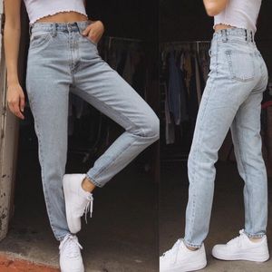 Brandy Melville Light Wash Jane Jeans